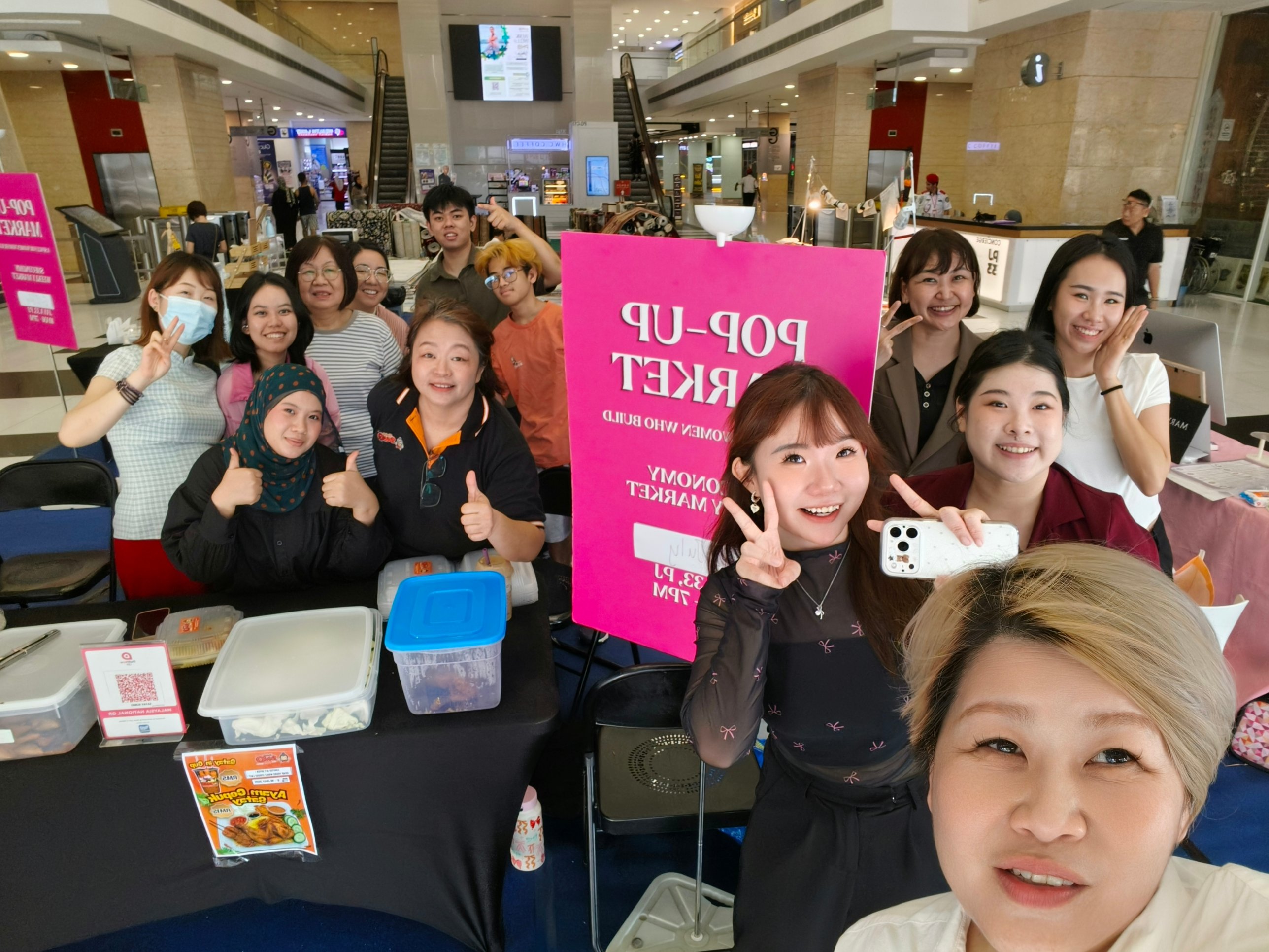 Sheconomy team at the Pop-Up Market, Jaya 33